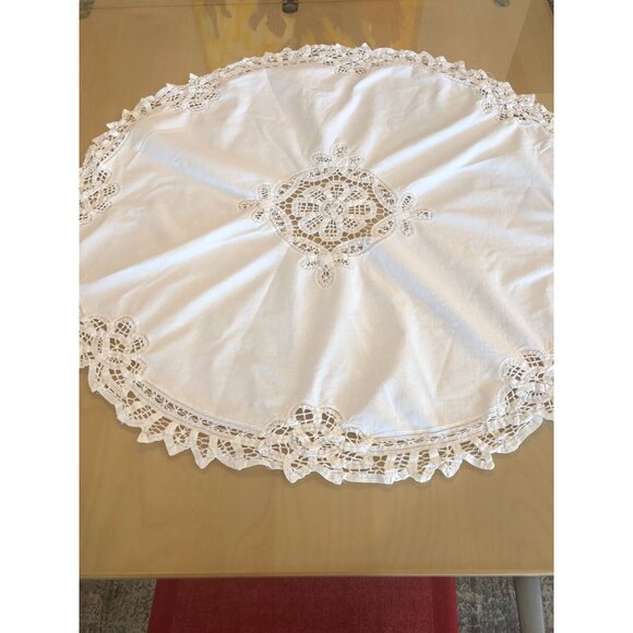 LOT of 4 VTG Handmade crochet doilies - Picture 12 of 16